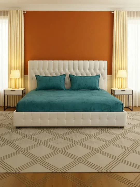 Solid Bedsheet with 2 Pillow Covers